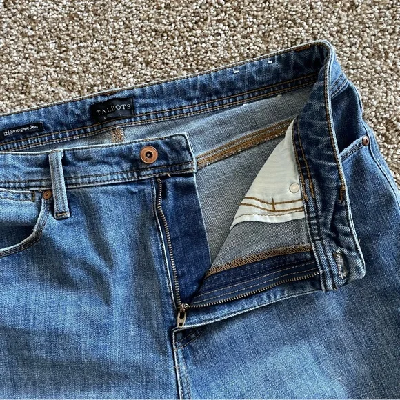 Talbots Stovepipe Jeans Women’s 12 Blue Medium Wash Cropped Wide Leg High Rise - Picture 8 of 15